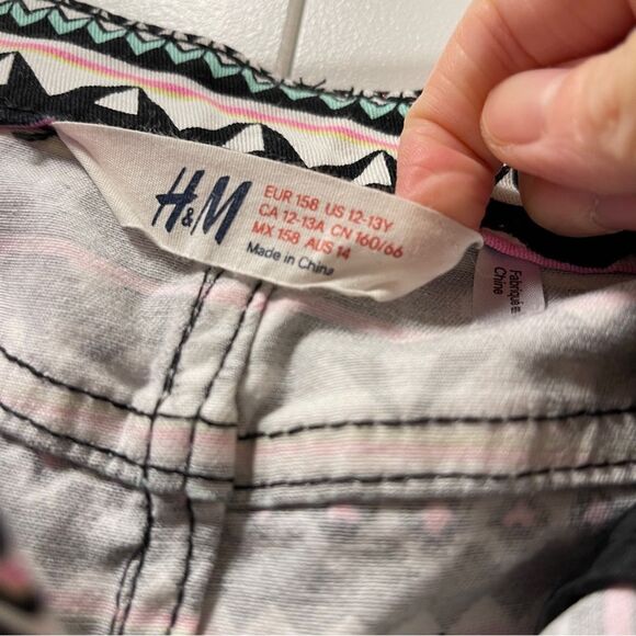 H&M Girls Aztec Print Mini Skirt 12-13Y - Picture 5 of 9